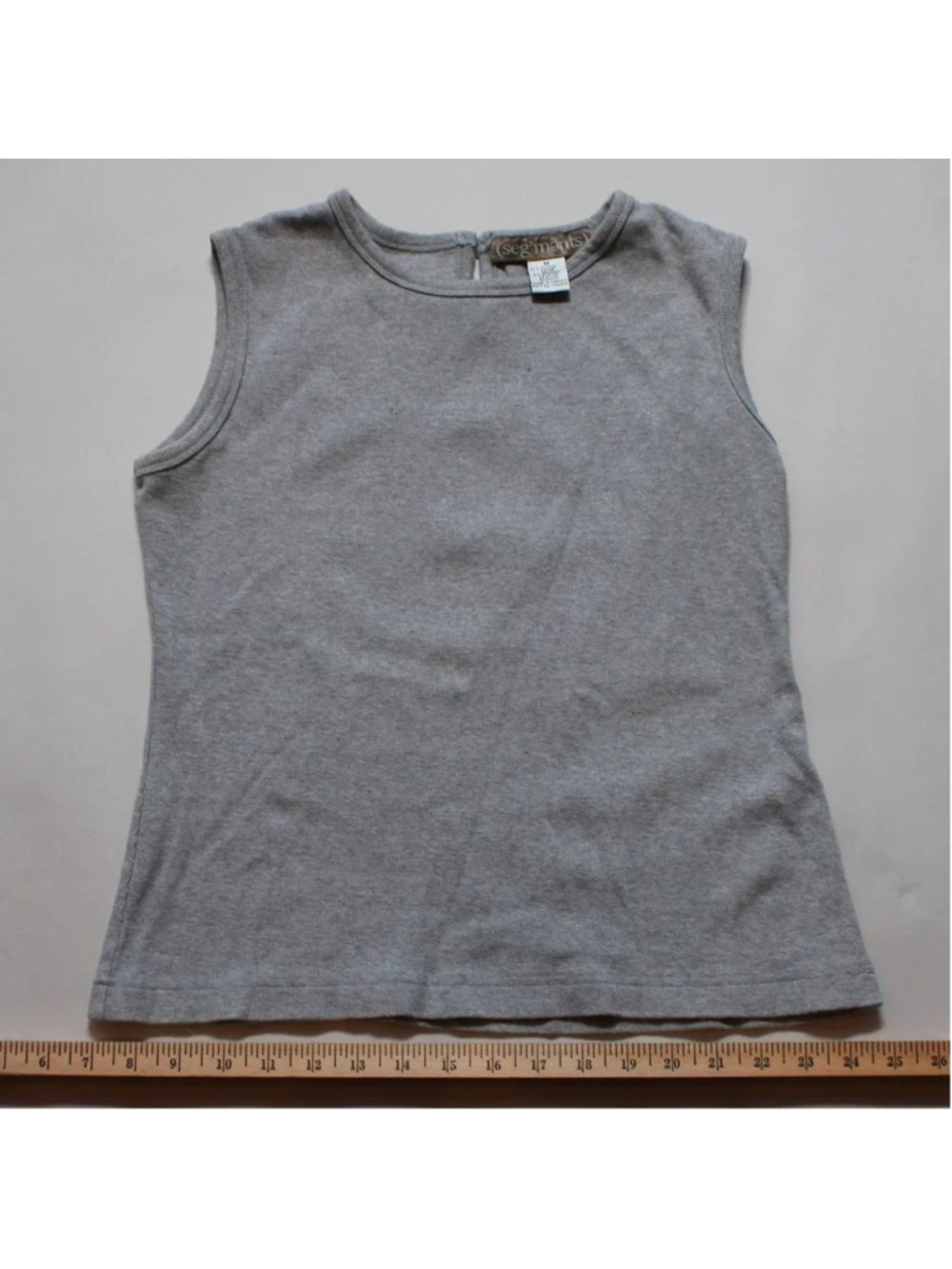 Segments Ribbed Grey Tank Top - Picture 2 of 6